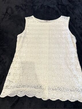 Cream  Lace Sleeveless Shell Top